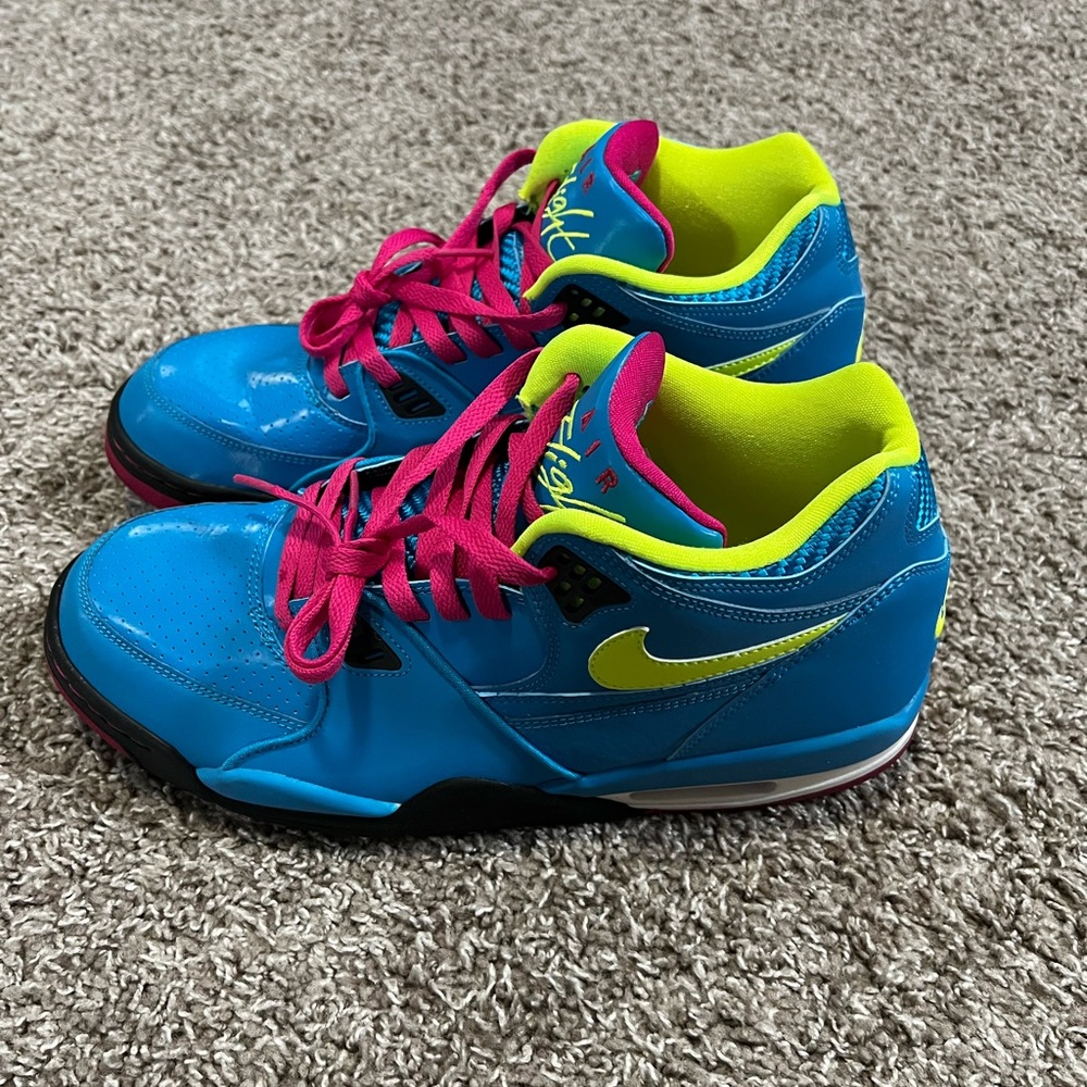 Nike Air Flight 89